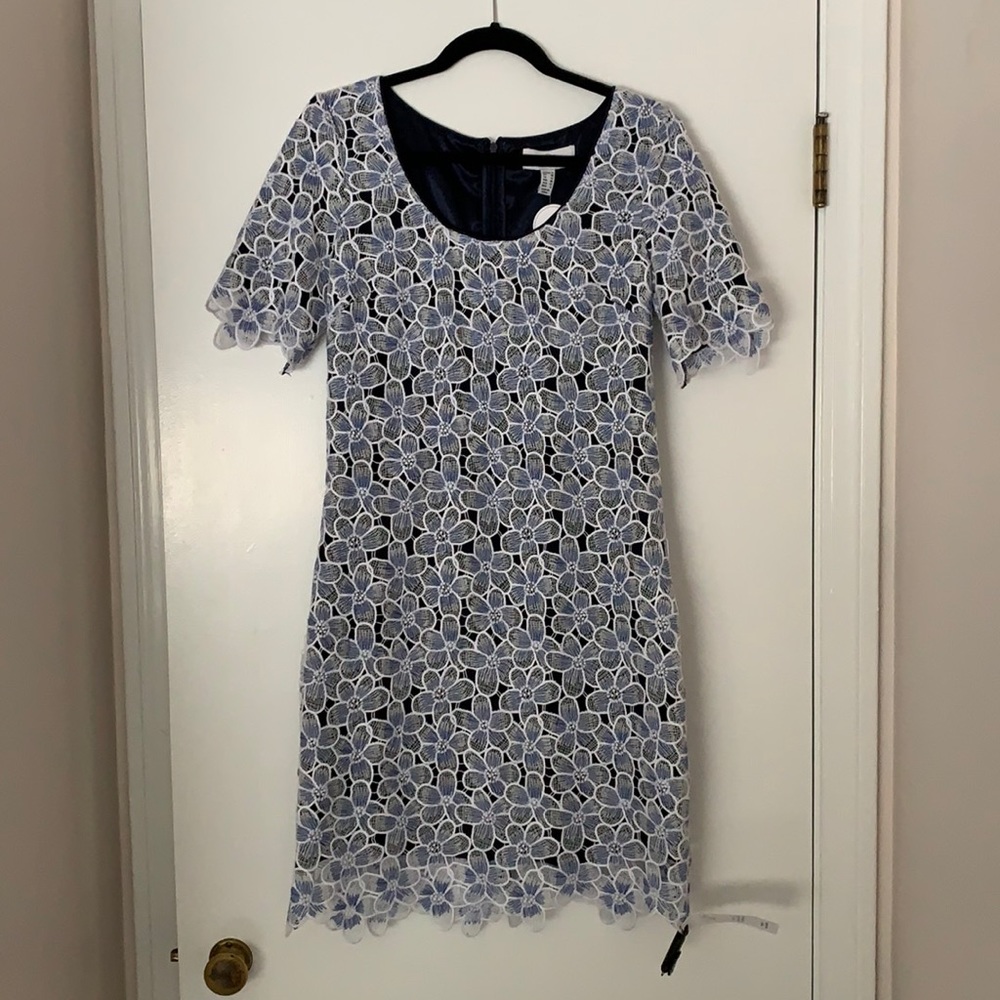 NWT Belle Badgley Mischka Blue Floral Dress size 8